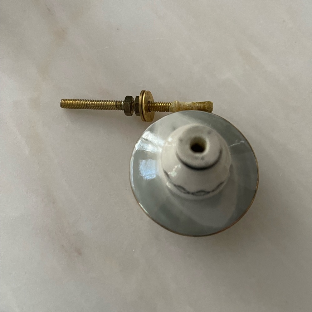 Anthropologie Seed Pod Knobs - Picture 7 of 9